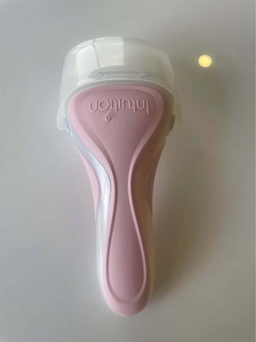 Schick Intuition Razor - Picture 1 of 1